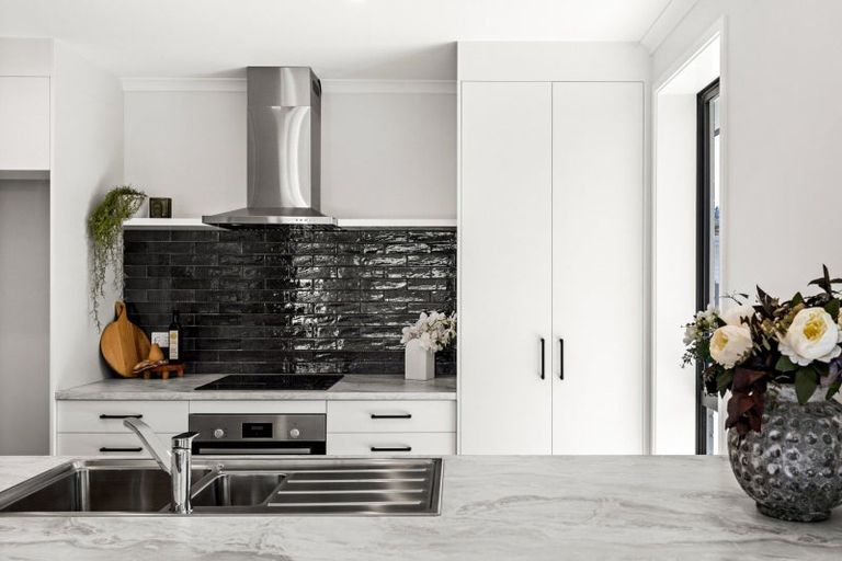 Photo of property in 13a Warwick Crescent, Taradale, Napier, 4112