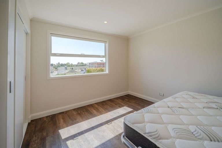 Photo of property in 27 Kayelene Place, Omokoroa, 3114