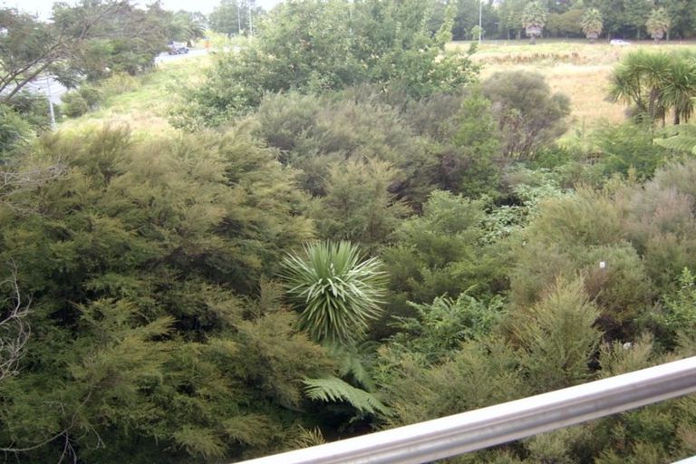 Photo of property in Albany Central, 16a/210 Dairy Flat Highway, Albany, Auckland, 0632