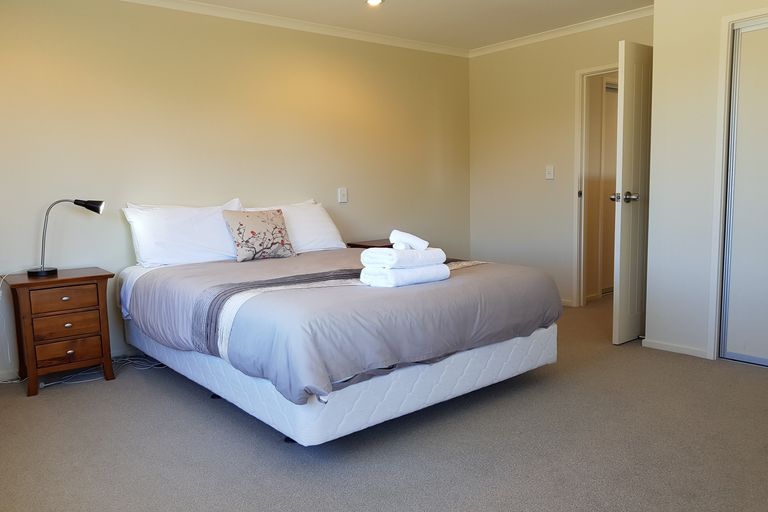 Photo of property in 4 Andrew Don Drive, Lake Tekapo, 7999