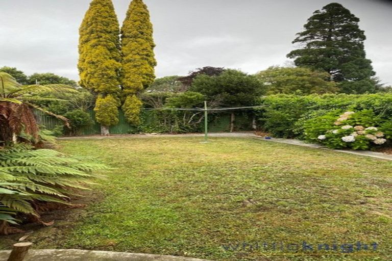 Photo of property in 110 Waimairi Road, Ilam, Christchurch, 8041