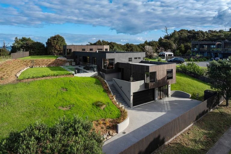 Photo of property in 6 Arabella Lane, Snells Beach, 0920