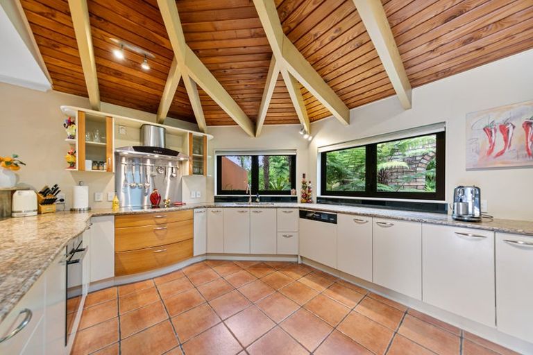 Photo of property in 20 Kingfisher Grove, Greenhithe, Auckland, 0632