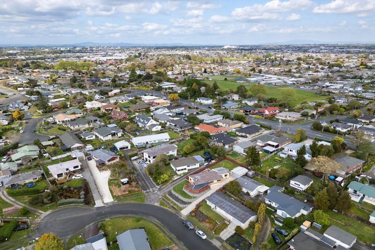 Photo of property in 8 Thode Place, Nawton, Hamilton, 3200