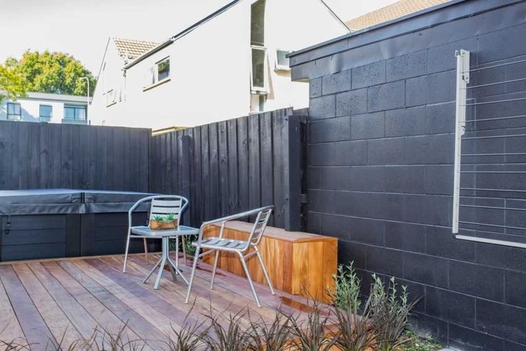 Photo of property in 4/28 Beveridge Street, Christchurch Central, Christchurch, 8013
