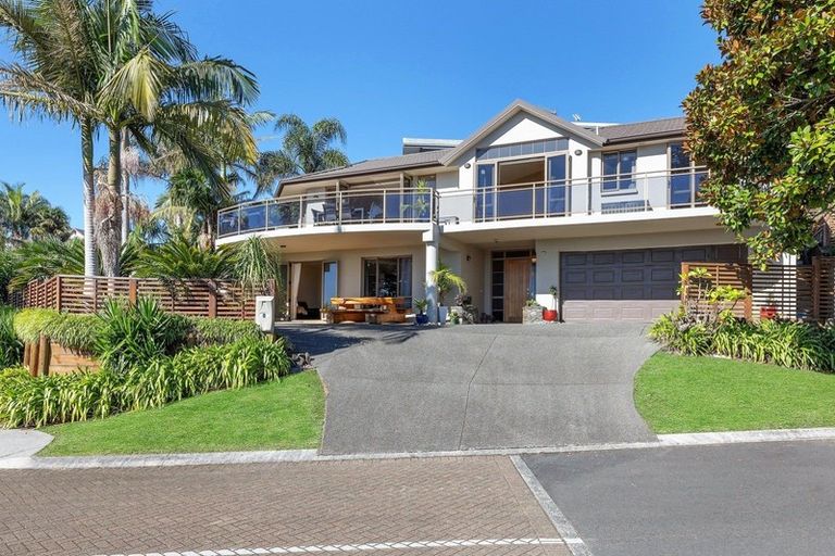 Photo of property in 1 Ladera Mews, Bethlehem, Tauranga, 3110