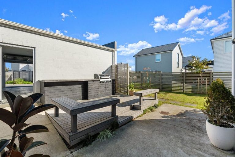 Photo of property in 31 Aviation Street, Takanini, 2112