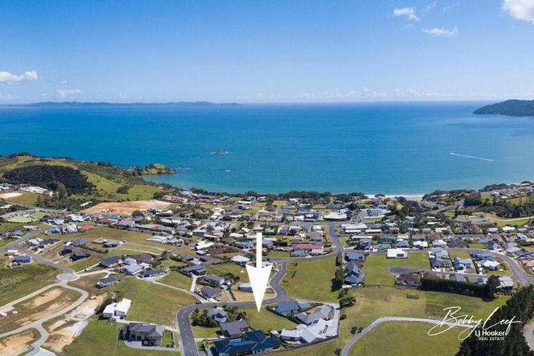 Photo of property in 17 Midgard Road, Coopers Beach, 0420