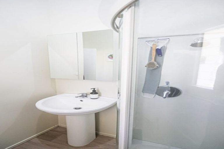 Photo of property in 406 Whatatutu Road, Te Karaka, 4094