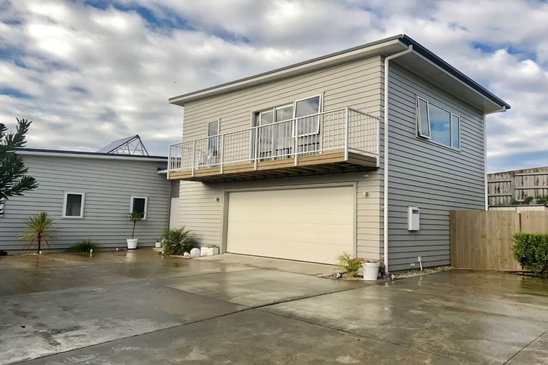 Photo of property in 6 Omega Place, Coastlands, Whakatane, 3120