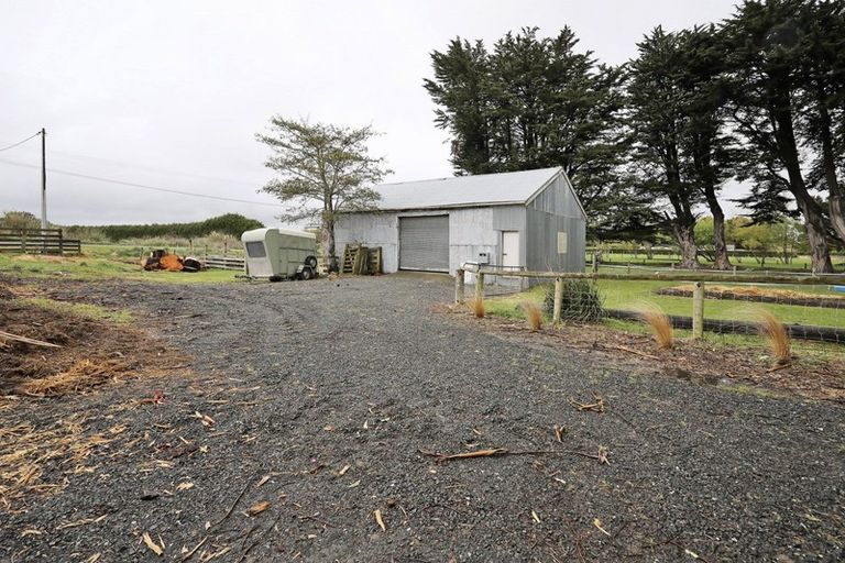 Photo of property in 96 Black Road, Otatara, Invercargill, 9879