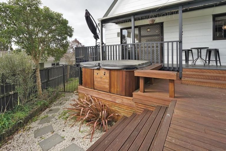 Photo of property in 8b Madison Place, Dinsdale, Hamilton, 3204