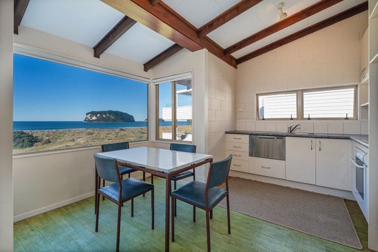 Photo of property in 224 Beverley Terrace, Whangamata, 3620