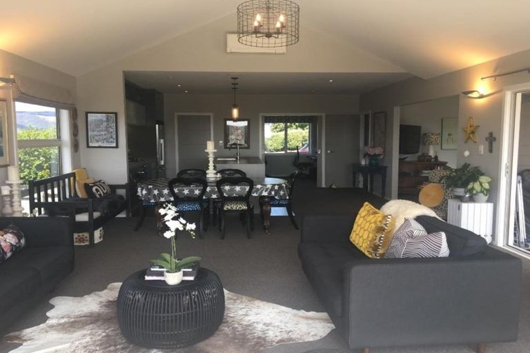 Photo of property in 133 Endeavour Drive, Whitby, Porirua, 5024