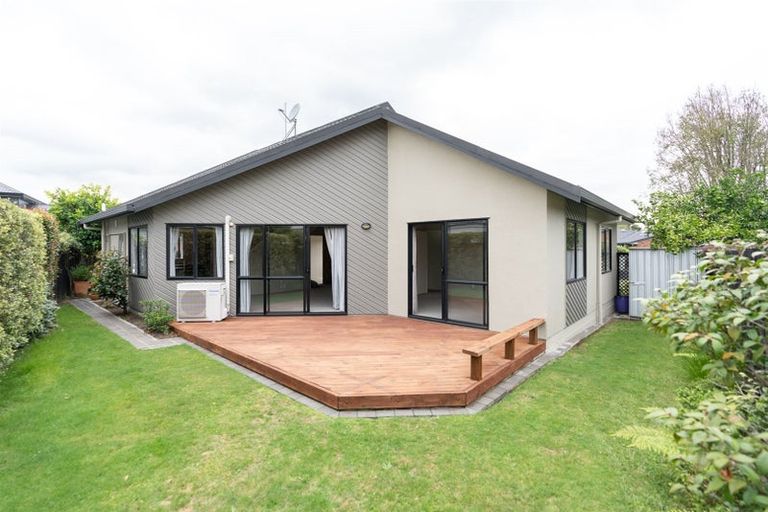 Photo of property in 12a Ashley Street, St Andrews, Hamilton, 3200