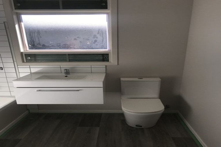 Photo of property in 8/335 Kennedy Road, Pirimai, Napier, 4112