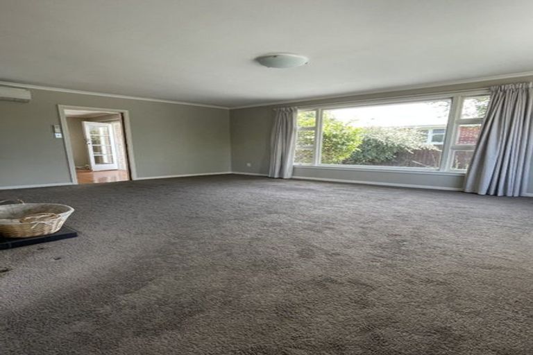 Photo of property in 307 Wairakei Road, Bryndwr, Christchurch, 8053