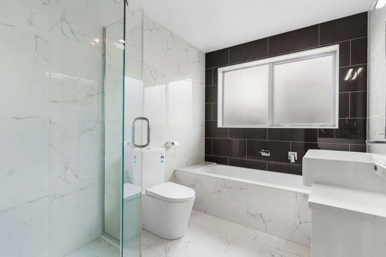 Photo of property in 36 Hangahai Road, Flat Bush, Auckland, 2019