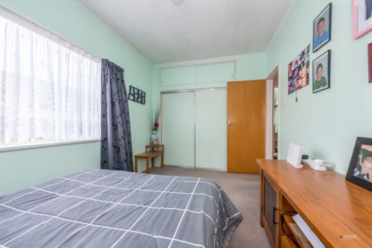 Photo of property in 31 Gordon Street, Avalon, Lower Hutt, 5011