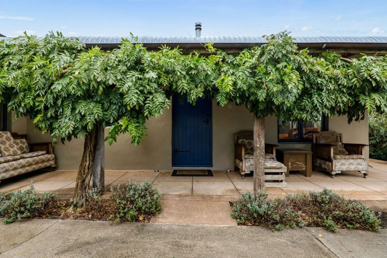 Photo of property in 35 Maire Street, Hawera, 4610