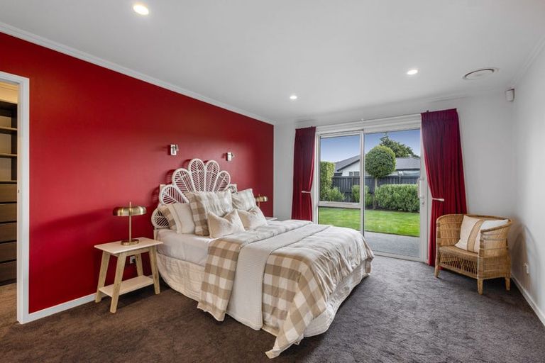 Photo of property in 18 Wallace Crescent, Prebbleton, 7604