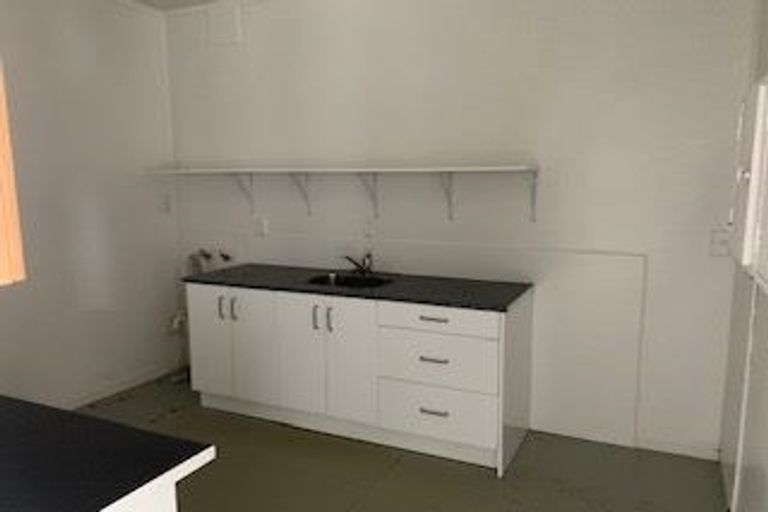 Photo of property in 27 Arlington Street, Mount Cook, Wellington, 6011