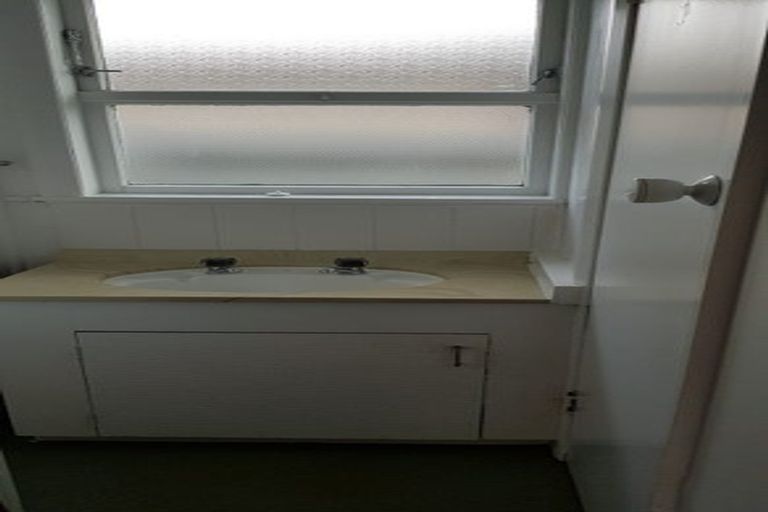 Photo of property in 60 Garden Heights Avenue, Glenview, Hamilton, 3206