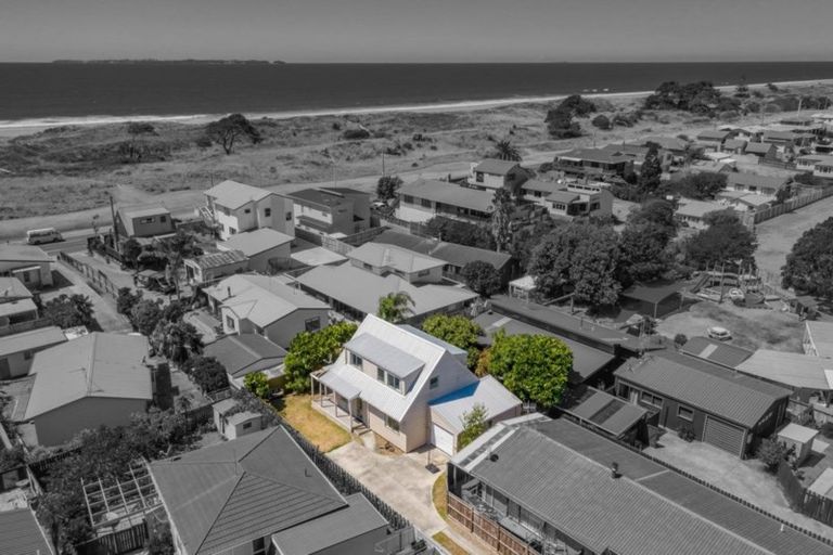 Photo of property in 297b Dickson Road, Papamoa Beach, Papamoa, 3118