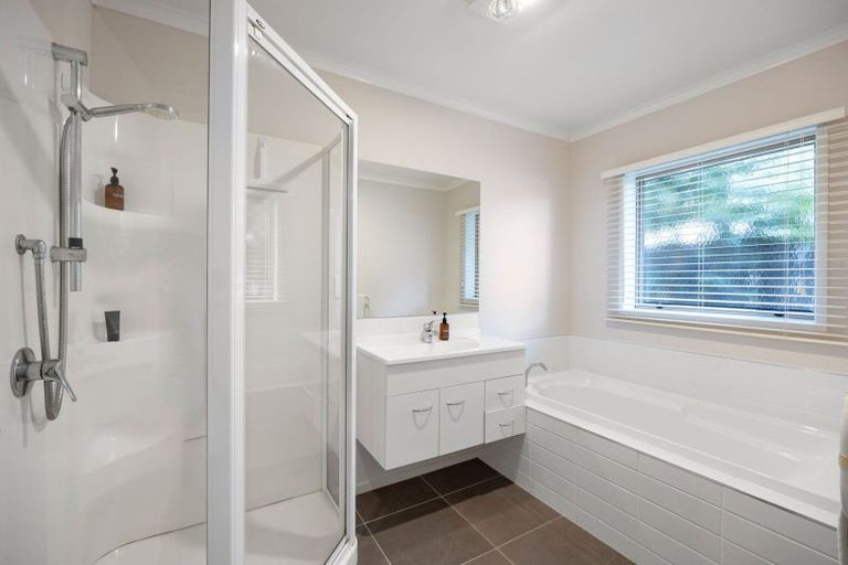 Photo of property in 13 Eastridge Terrace, Huntington, Hamilton, 3210