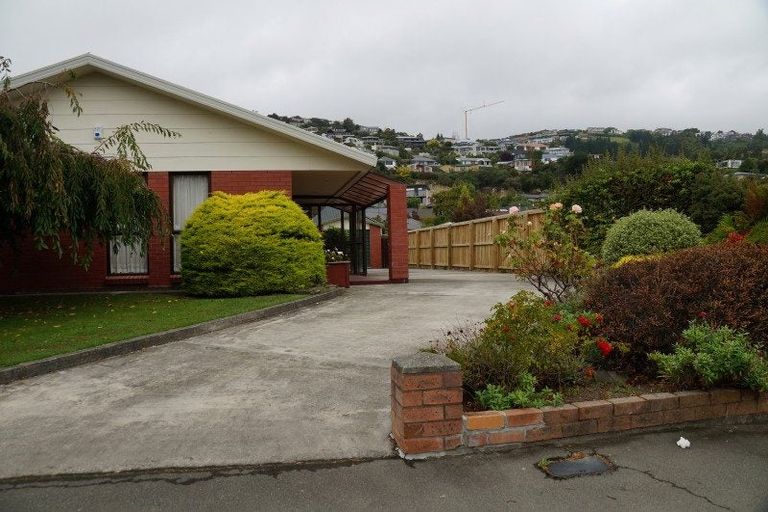 Photo of property in 98 Centaurus Road, Huntsbury, Christchurch, 8022