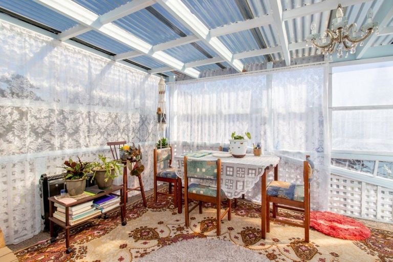 Photo of property in 35 Taylor Avenue, Paeroa, 3600