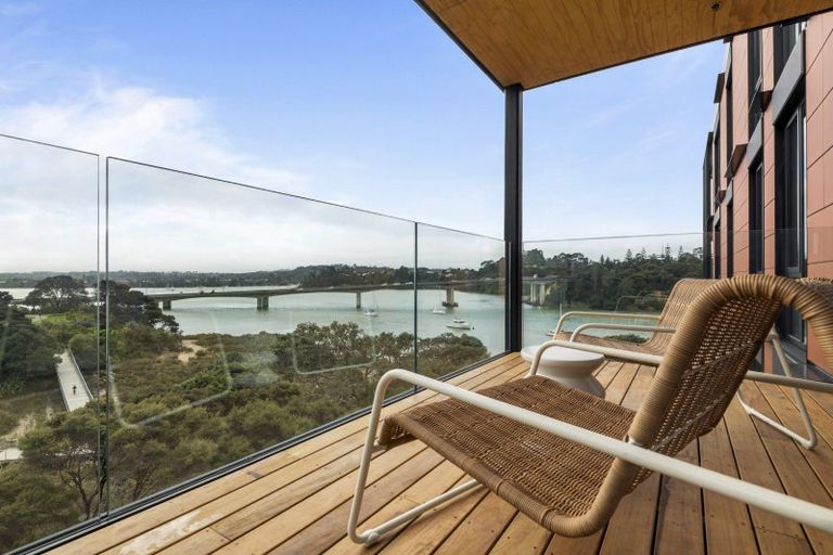 Photo of property in 305/12 Marlborough Crescent, Hobsonville, Auckland, 0616