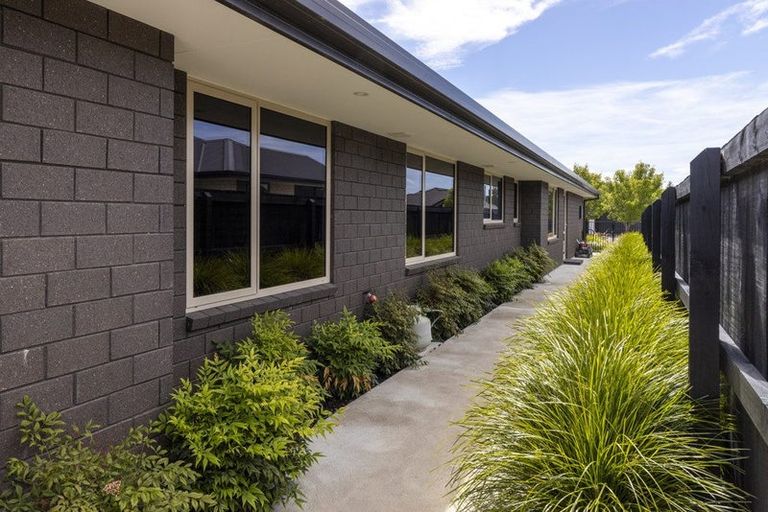 Photo of property in 15 Rose Manor Drive, Springlands, Blenheim, 7201