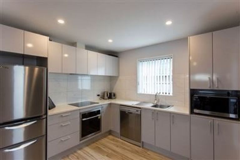 Photo of property in 4/250 Worcester Street, Christchurch Central, Christchurch, 8011