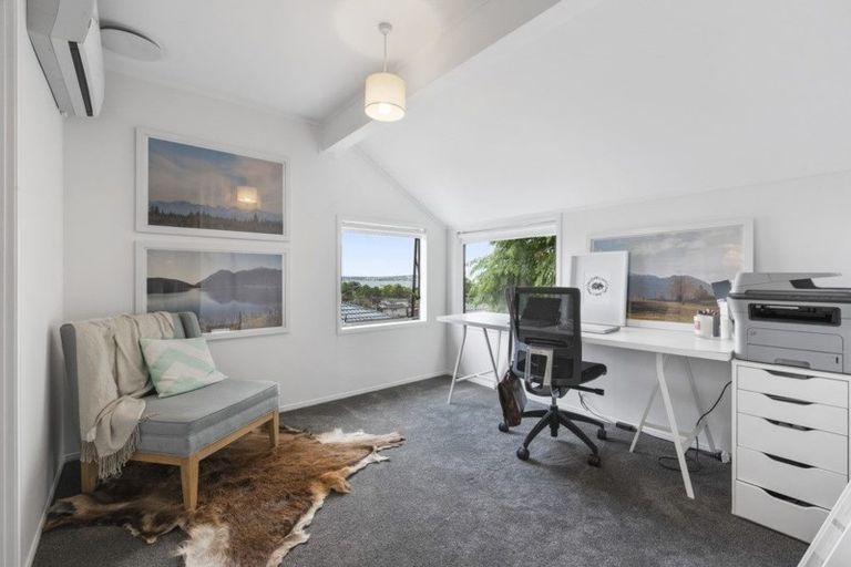 Photo of property in 2/1 Bruce Street, Northcote Point, Auckland, 0627