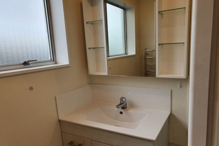 Photo of property in 2/40 Blakehall Place, Spreydon, Christchurch, 8024