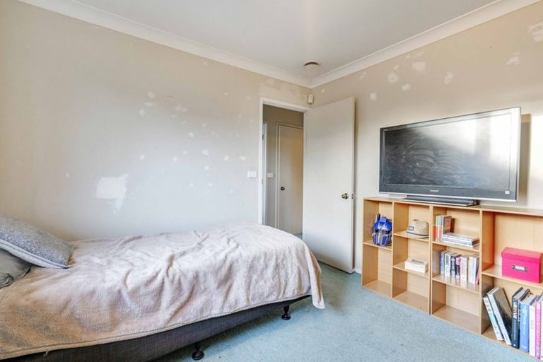 Photo of property in 5a Rewa Street, New Lynn, Auckland, 0600