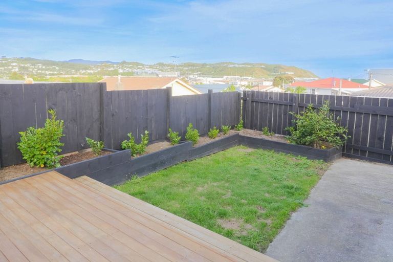 Photo of property in 49 Lonsdale Crescent, Rongotai, Wellington, 6022