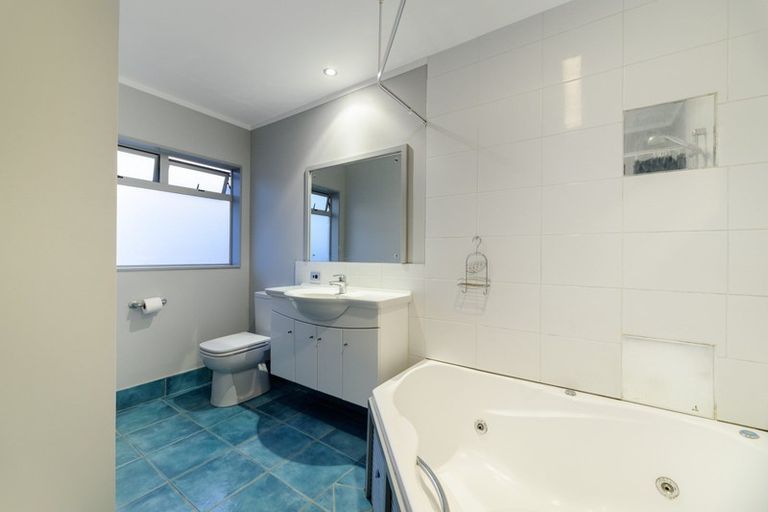 Photo of property in 23 La Colina Place, Bethlehem, Tauranga, 3110