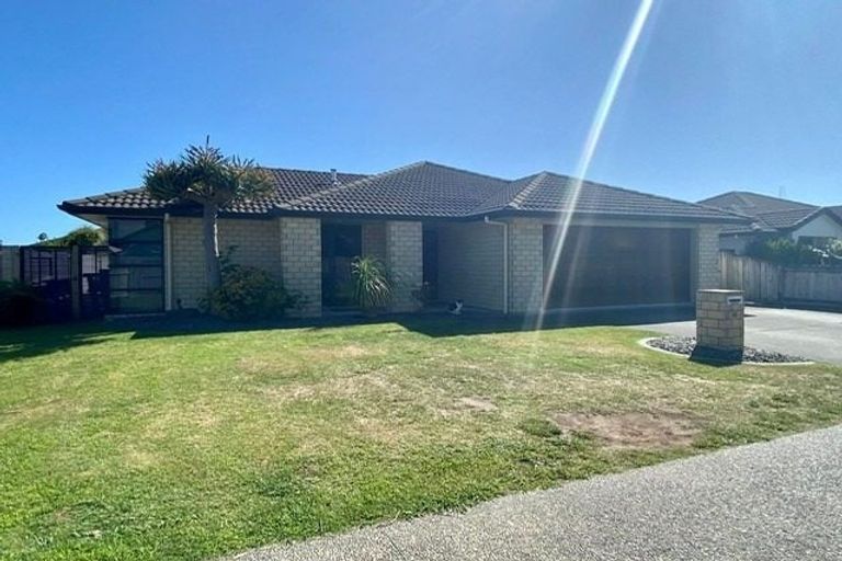 Photo of property in 14 Addison Court, Papamoa Beach, Papamoa, 3118