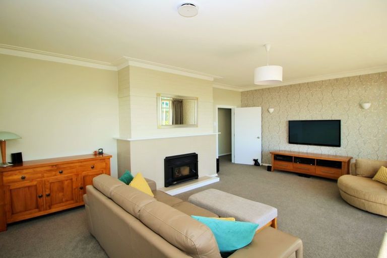 Photo of property in 53 Wharfe Street, South Hill, Oamaru, 9400