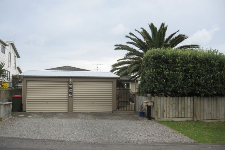Photo of property in 12 Mckenzie Avenue, Raumati South, Paraparaumu, 5032