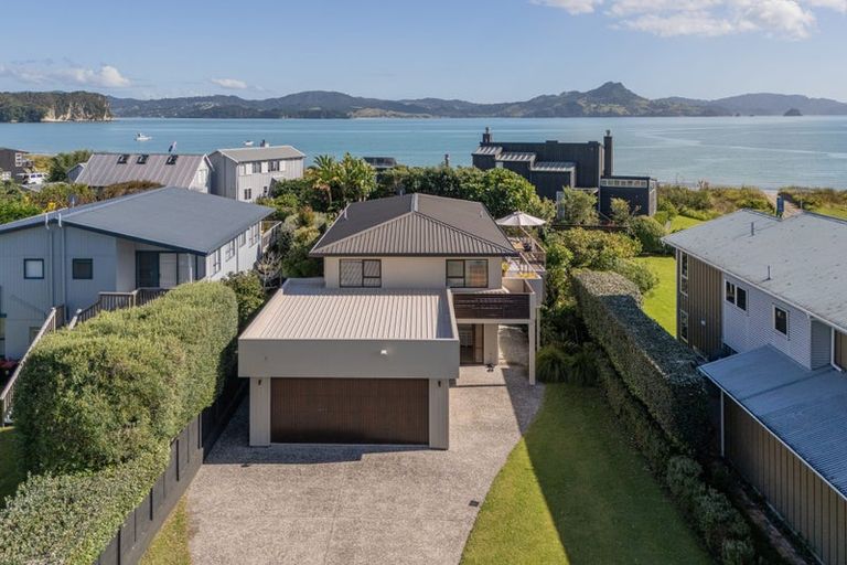 Photo of property in 79 Captain Cook Road, Cooks Beach, Whitianga, 3591