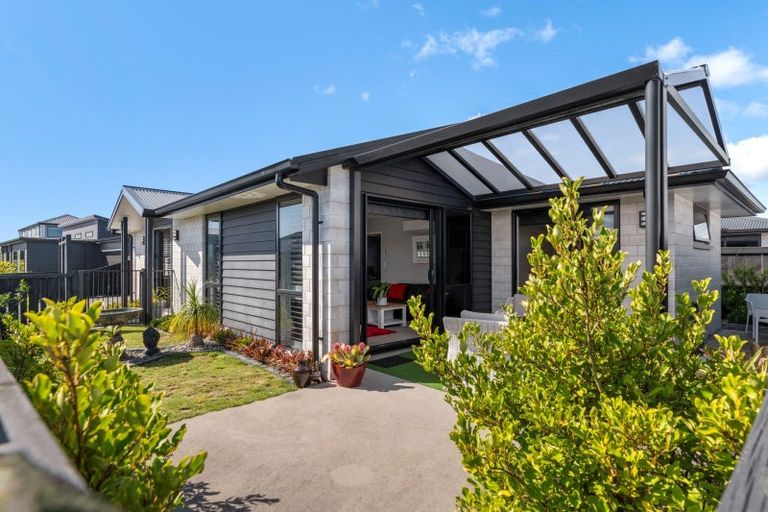 Photo of property in 86 Franks Way, Papamoa Beach, Papamoa, 3118