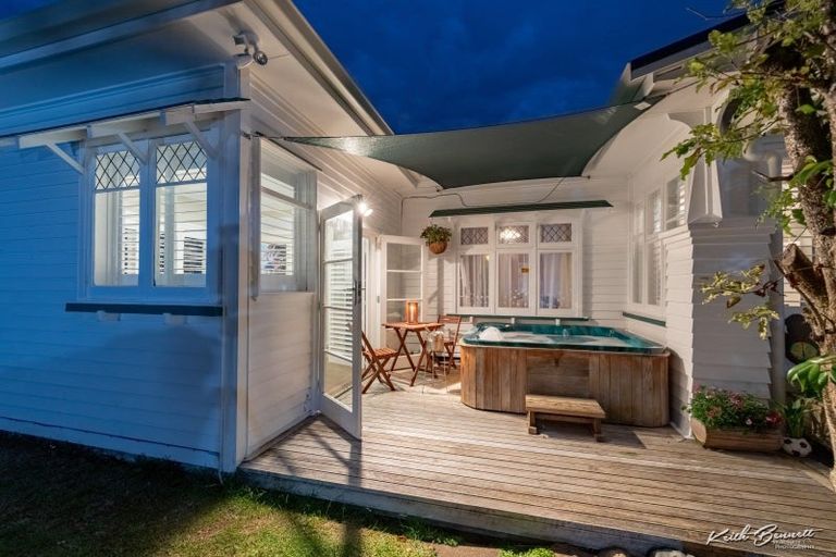 Photo of property in 48 Ararino Street, Trentham, Upper Hutt, 5018