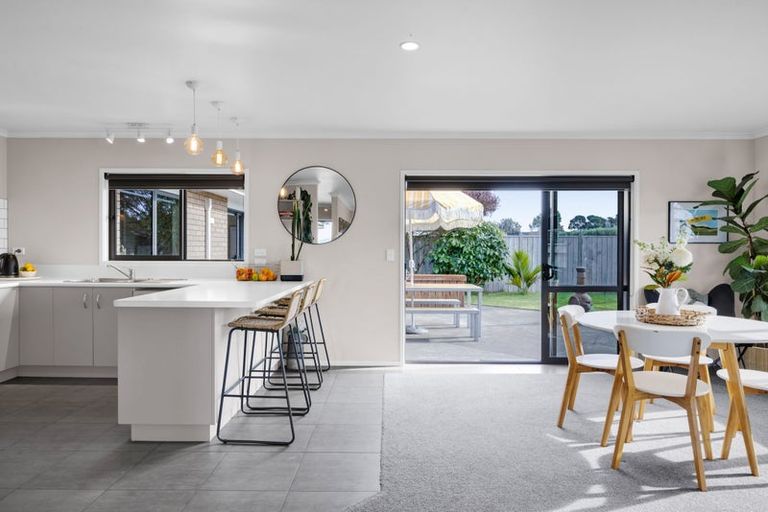 Photo of property in 4 James Drive, Bell Block, New Plymouth, 4312