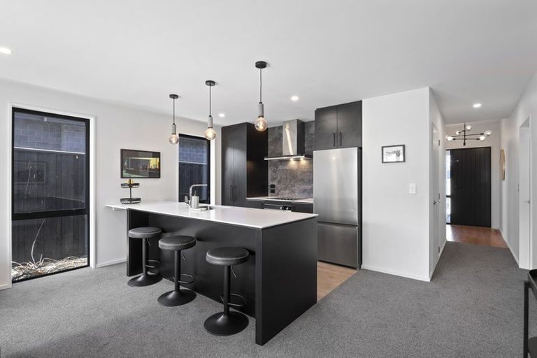 Photo of property in 19 Croydon Street, Woodend, 7610