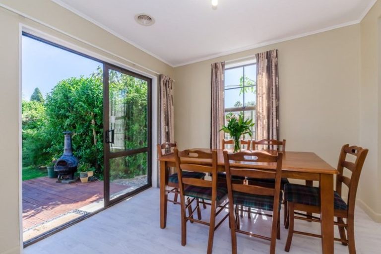 Photo of property in 34 Greenaway Road, Waikanae, 5036