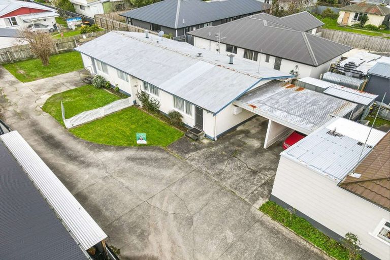 Photo of property in 2/145 College Street, Awapuni, Palmerston North, 4412