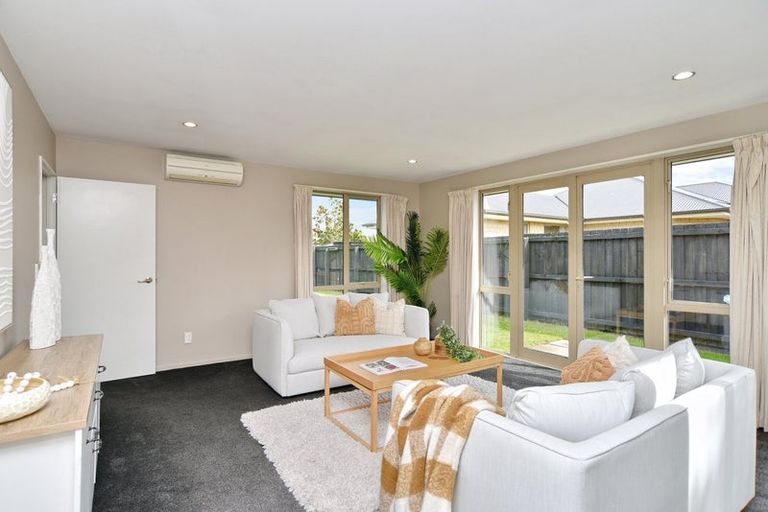 Photo of property in 7 Casa Blanca Lane, Burwood, Christchurch, 8083